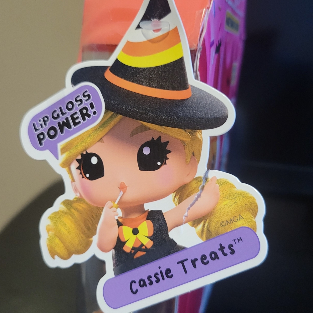 ๐3 For$18๐ Yummi-Land Lip Gloss Doll- Cassie Treats - Picture 2 of 2